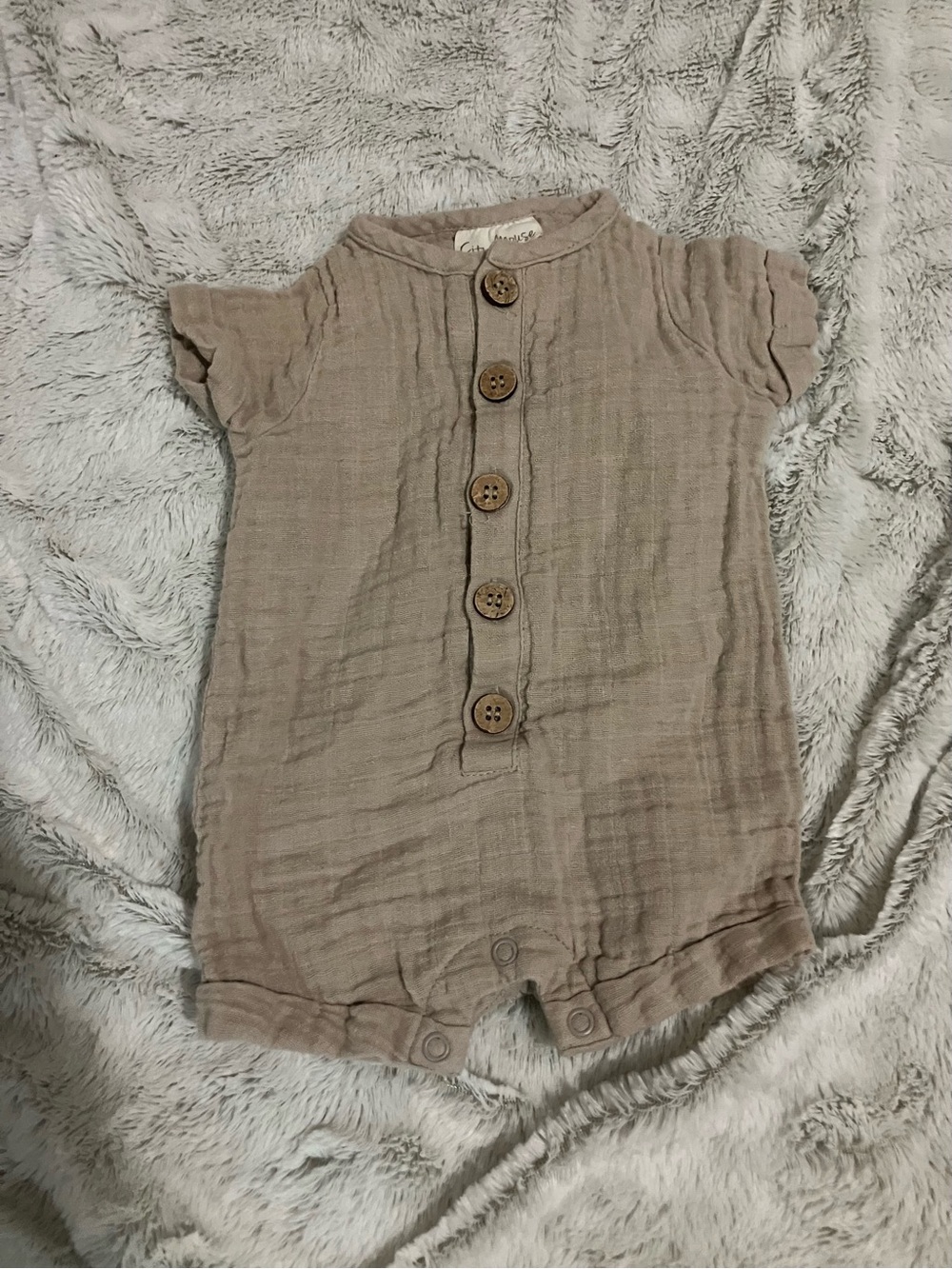 City Mouse Short-Sleeve Muslin Baby One-Piece Romper